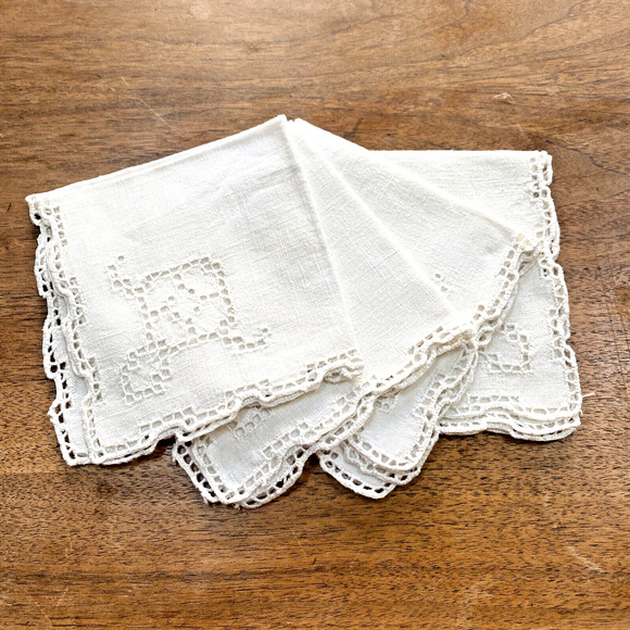 Vintage White Cotton Muslin Fabric Cocktail Napkins Cutwork Hand Finished (4) - Picture 4 of 4